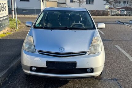 Toyota Prius 111.000 km 4.990 &euro; Appenweier 77767
