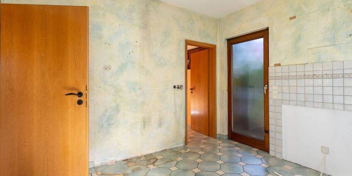 Etagenwohnung Lahr - 6 Zimmer, 222 m&sup2;, 465.000&euro; | Angebot:26641776