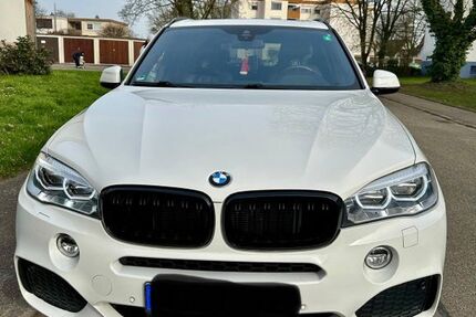 BMW X5 220.000 km 22.999 &euro; Kehl 77694