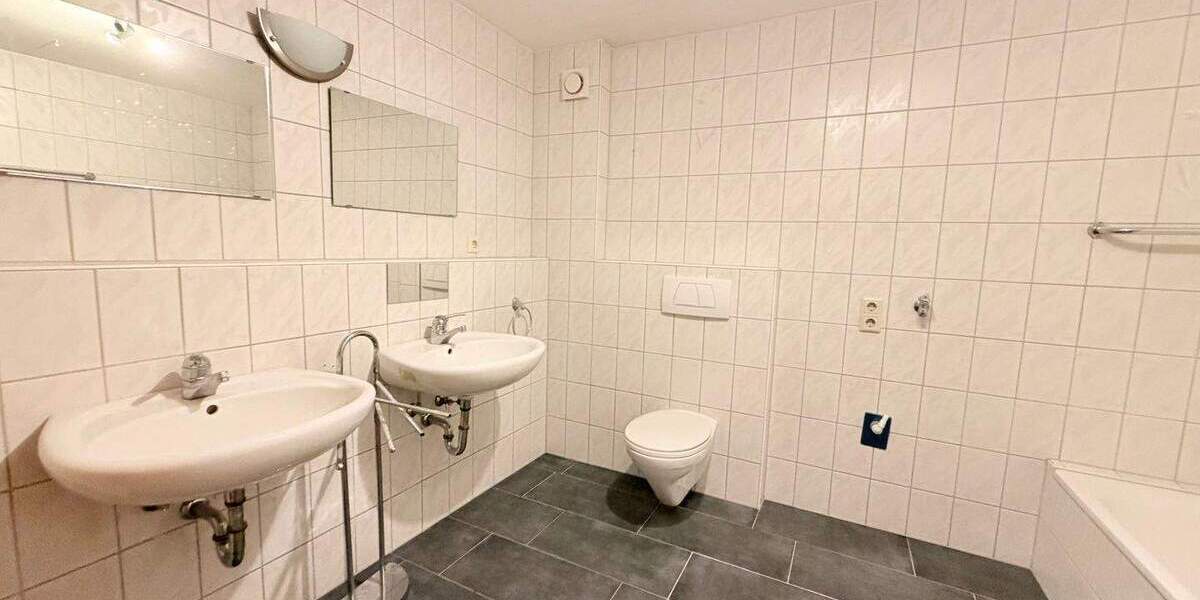 Etagenwohnung Ettenheim - 3 Zimmer, 92 m&sup2;, 900&euro; | Angebot:25703765