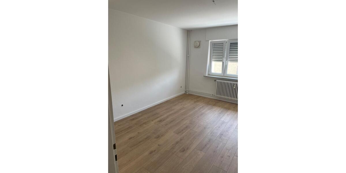 Etagenwohnung Offenburg Elgersweier - 3 Zimmer, 95 m&sup2;, 250.000&euro; | Angebot:27217733