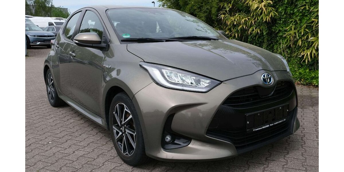 Toyota Yaris 96.000 km 14.900 &euro; Offenburg 77656
