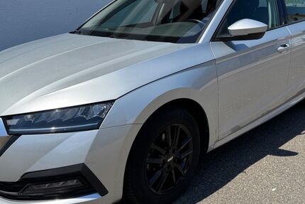 Skoda Octavia 148.100 km 15.400 &euro; Offenburg 77654