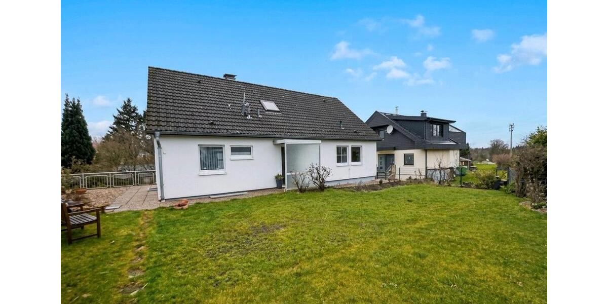 Einfamilienhaus Lauf - 5 Zimmer, 149 m&sup2;, 499.000&euro; | Angebot:26056405