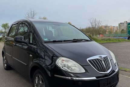 Lancia MUSA 126.000 km 3.999 &euro; Lahr 77933