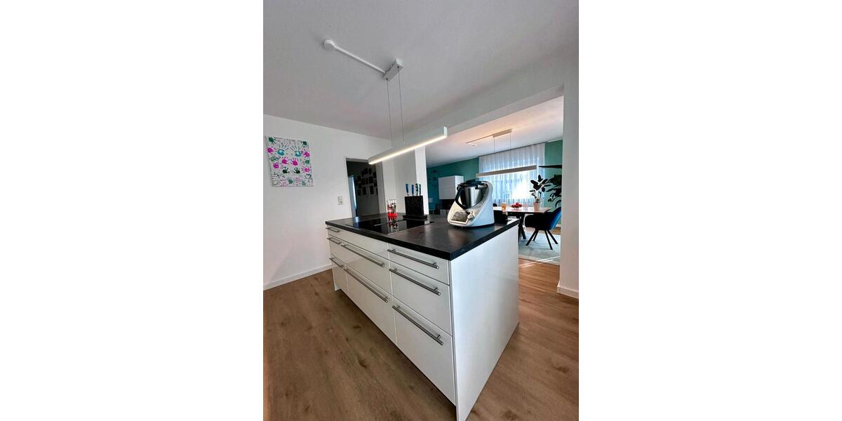 Doppelhaushälfte Oberkirch - 7 Zimmer, 173 m&sup2;, 1.900&euro; | Angebot:26561303