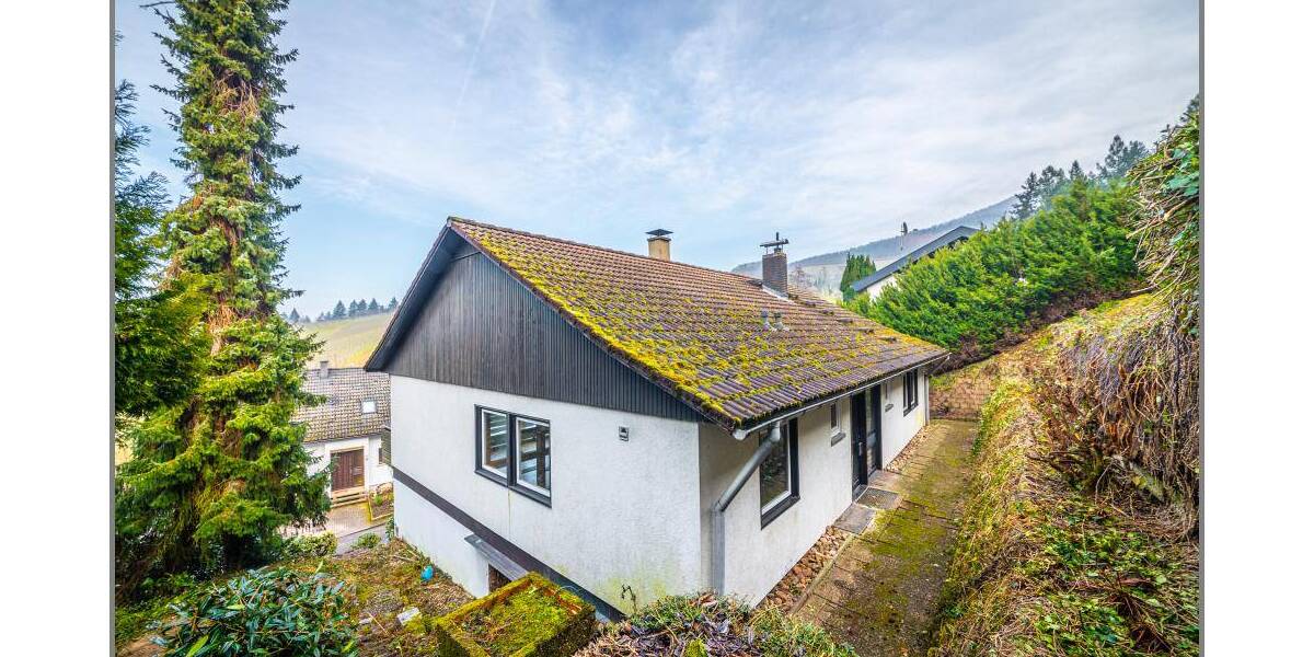 Mehrfamilienhaus, Wohnhaus Lauf - 8 Zimmer, 172 m&sup2;, 298.000&euro; | Angebot:25741684