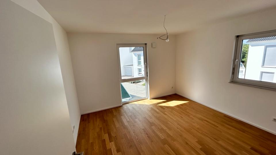 Etagenwohnung Kehl - 4 Zimmer, 135 m&sup2;, 1.595&euro; | Angebot:25362227