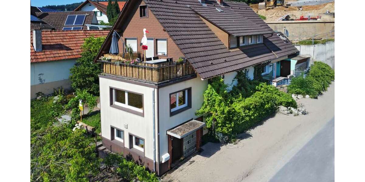 Einfamilienhaus Oberkirch - 9 Zimmer, 201 m&sup2;, 416.000&euro; | Angebot:21673626