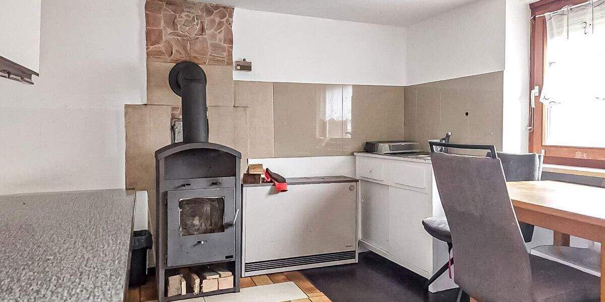 Einfamilienhaus Friesenheim - 6 Zimmer, 148 m&sup2;, 199.000&euro; | Angebot:25694421