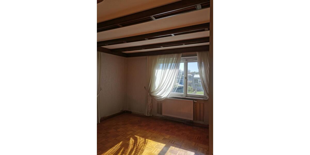 Einfamilienhaus Kehl - 8 Zimmer, 200 m&sup2;, 325.000&euro; | Angebot:26821847