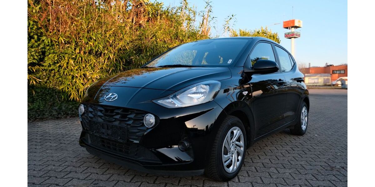 Hyundai i10 34.000 km 11.490 &euro; Offenburg 77656