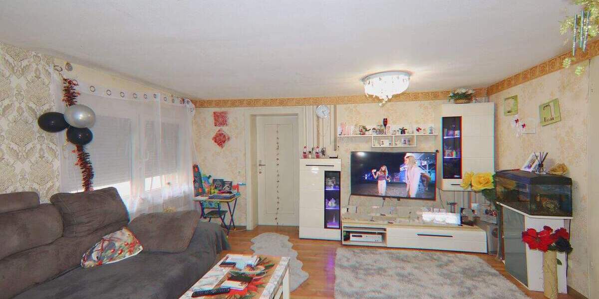 Etagenwohnung Lahr/Schwarzwald Sulz - 8 Zimmer, 156 m&sup2;, 269.000&euro; | Angebot:25740354