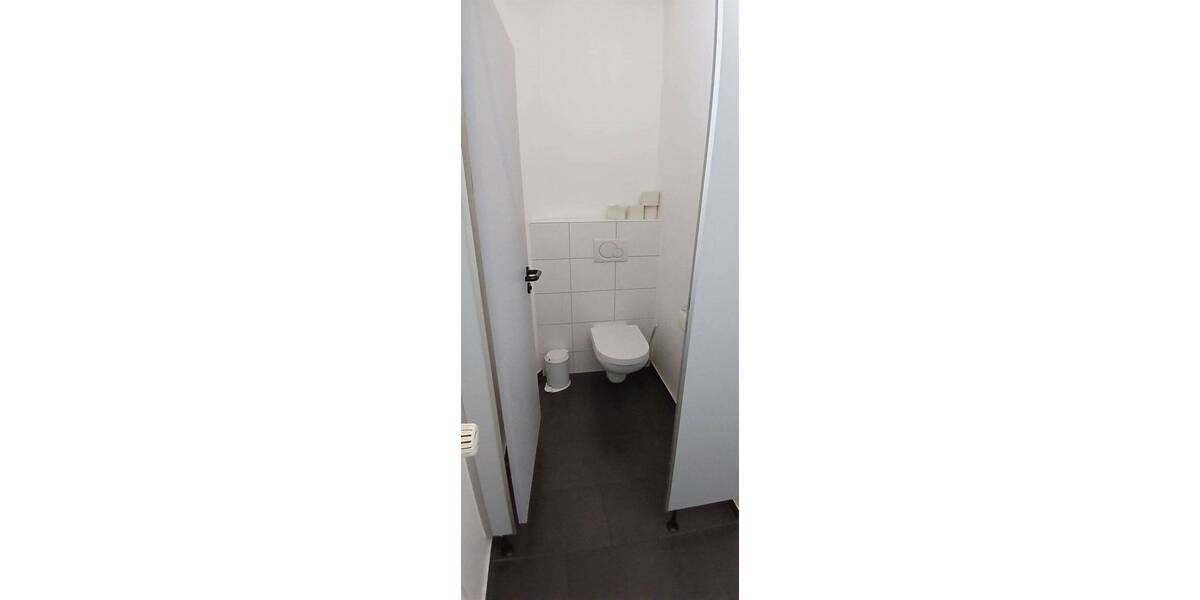Gewerbeobjekt Offenburg Stadtmitte - 1 Zimmer, 332 m&sup2;, 3.320&euro; | Angebot:25664952