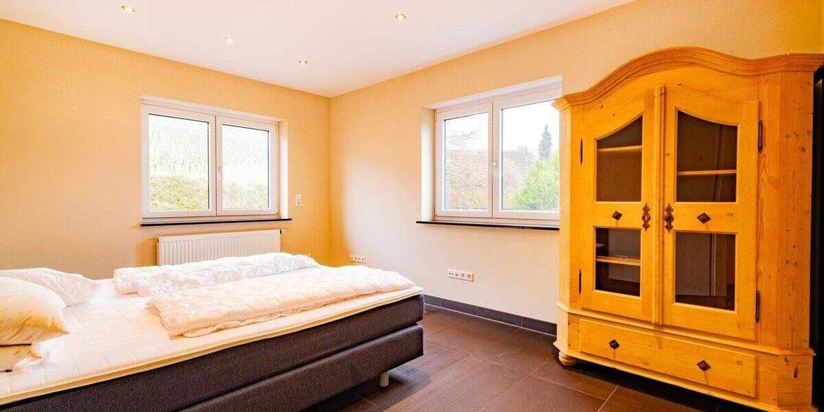 Einfamilienhaus Sasbach / Obersasbach Obersasbach - 8 Zimmer, 377 m&sup2;, 1.397.000&euro; | Angebot:25674815