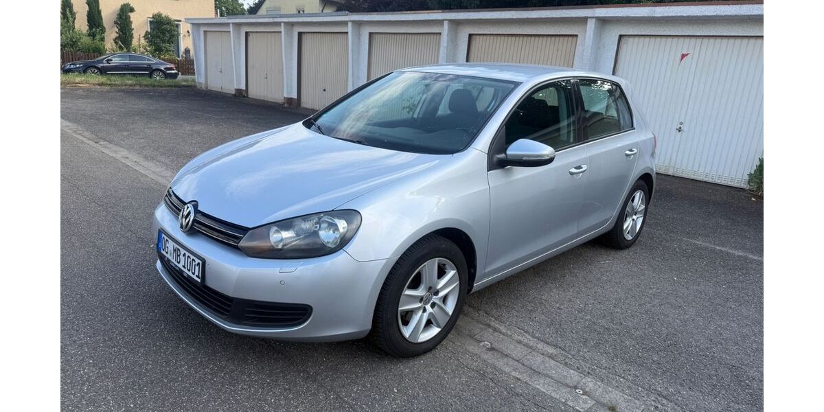 VW Golf 64.890 km 5.500 &euro; Offenburg 77656
