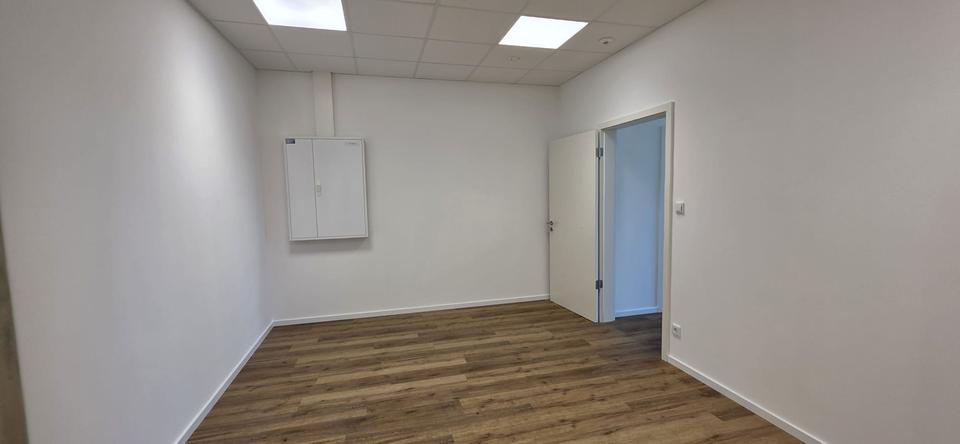 Gewerbeobjekt Kehl - 2.320&euro; | Angebot:26682349