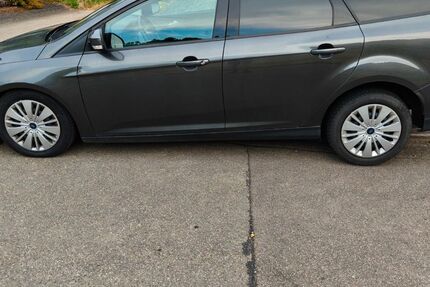 Ford Focus 87.100 km 8.200 &euro; Gengenbach 77723