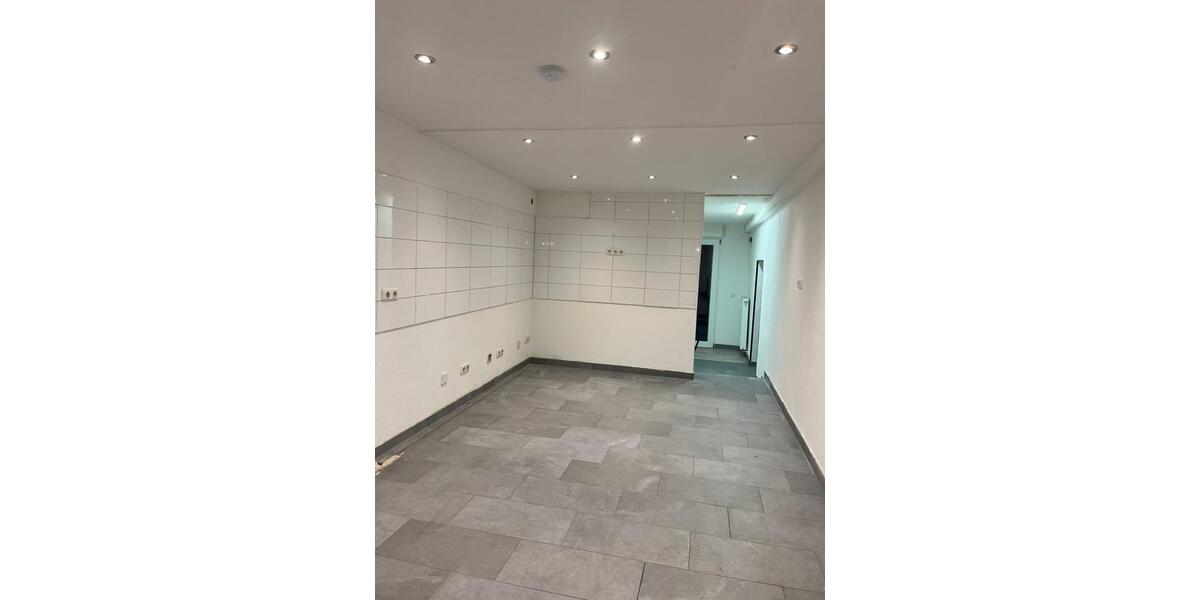 Gewerbeobjekt Rheinau - 700&euro; | Angebot:25989933