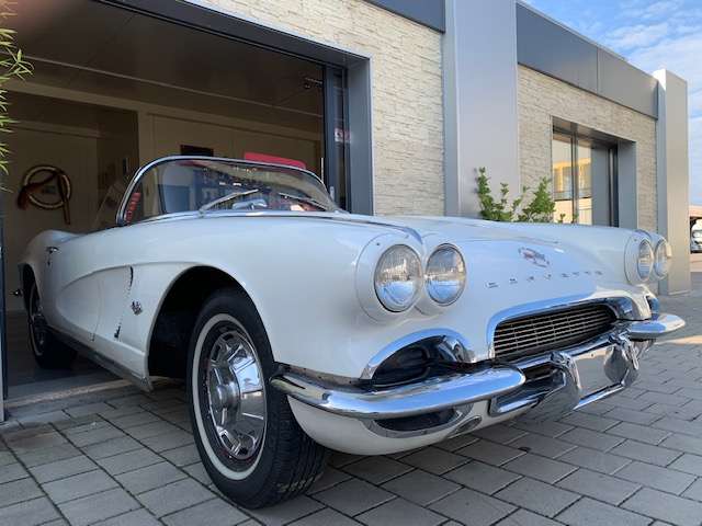 Corvette C1 48.000 km 89.900 &euro; Offenburg 77652