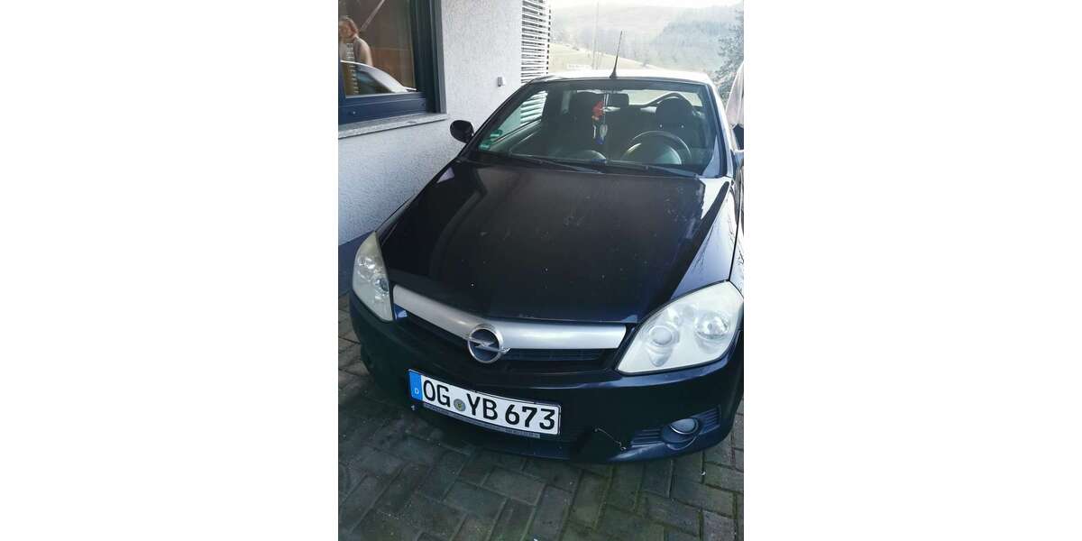 Opel Tigra 143.000 km 2.050 &euro; Oberkirch 77704