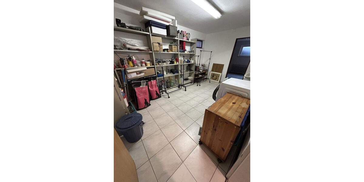 Bungalow Herbolzheim Broggingen - 7 Zimmer, 165 m&sup2;, 555.555&euro; | Angebot:25654332