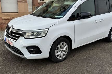 Renault Kangoo 189.000 km 11.600 &euro; Offenburg 77654