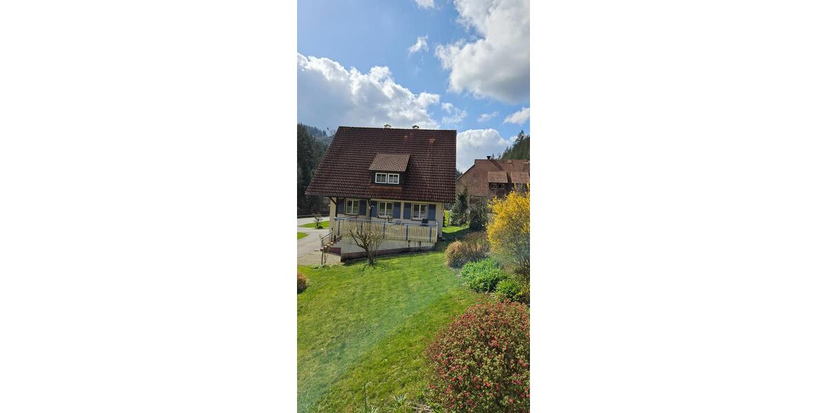 Etagenwohnung Wolfach - 3 Zimmer, 75 m&sup2;, 600&euro; | Angebot:25899658