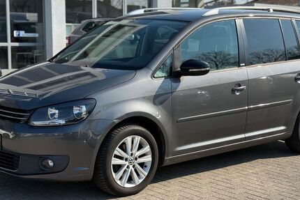 VW Touran 211.000 km 4.350 &euro; Lahr 77933
