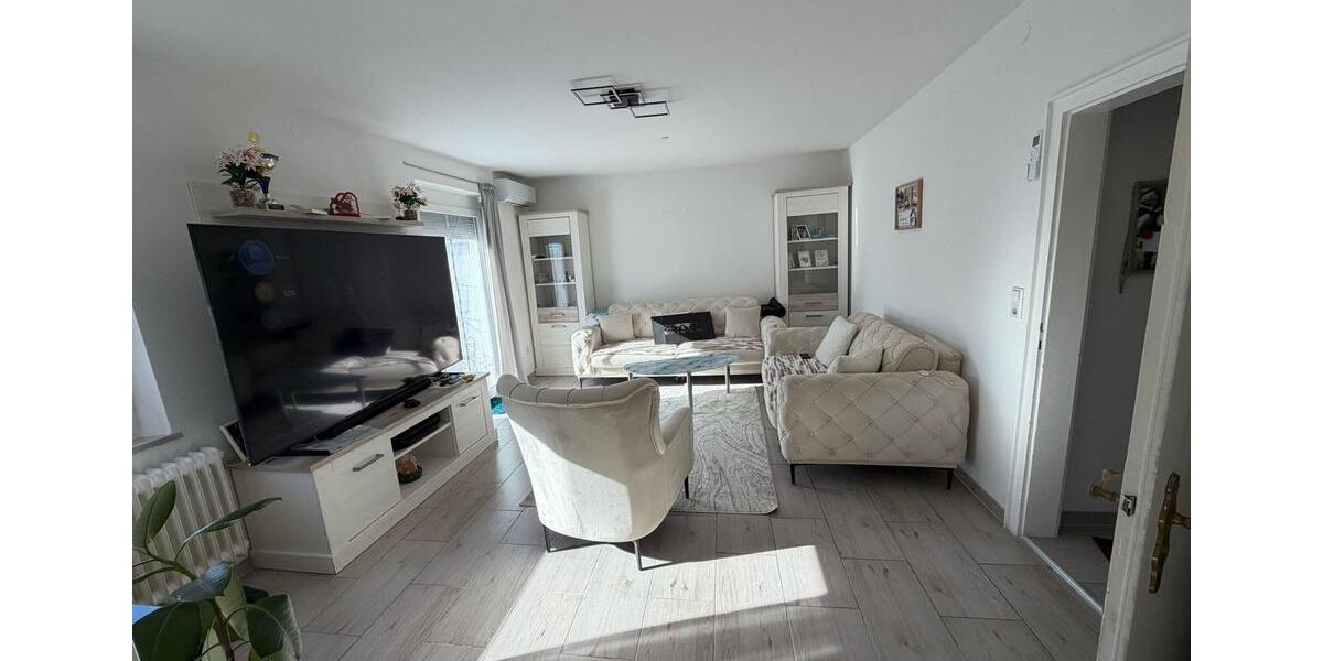 Etagenwohnung Kehl - 3.5 Zimmer, 77 m&sup2;, 1.120&euro; | Angebot:25432156