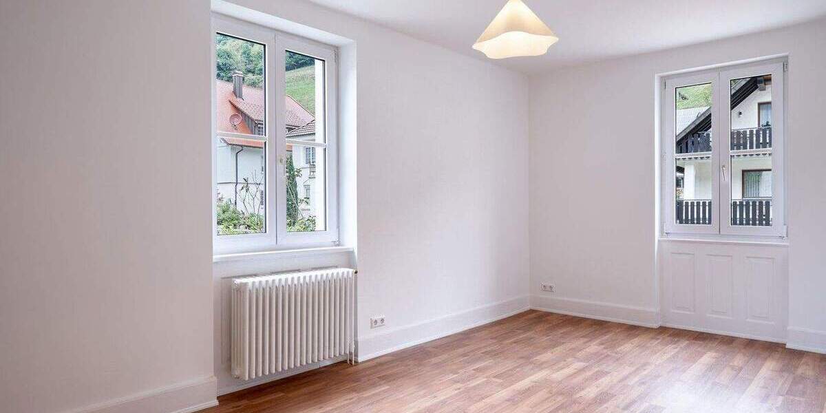 Etagenwohnung Wolfach - 3 Zimmer, 95 m&sup2;, 264.000&euro; | Angebot:25824884