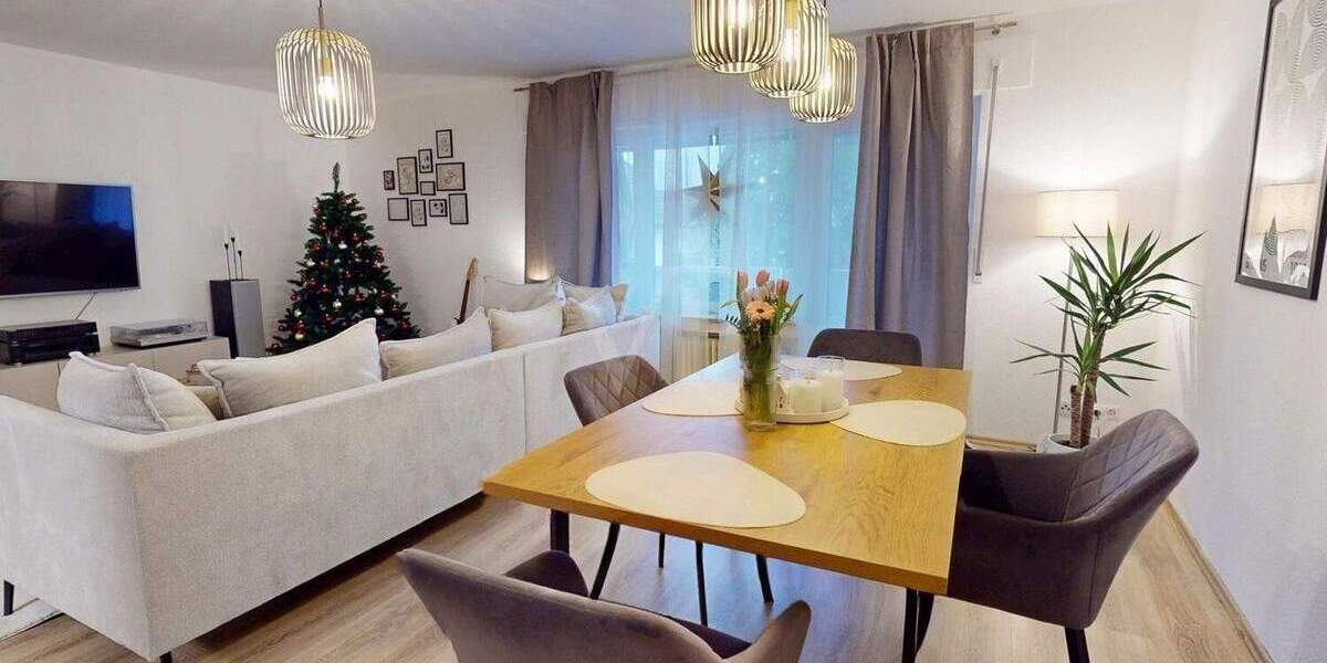 Etagenwohnung Offenburg Stadtmitte - 4 Zimmer, 105 m&sup2;, 325.000&euro; | Angebot:25660480