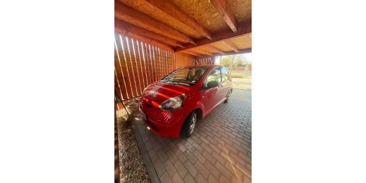 Toyota Aygo (X) 150.000 km 2.200 &euro; Ettenheim 77955