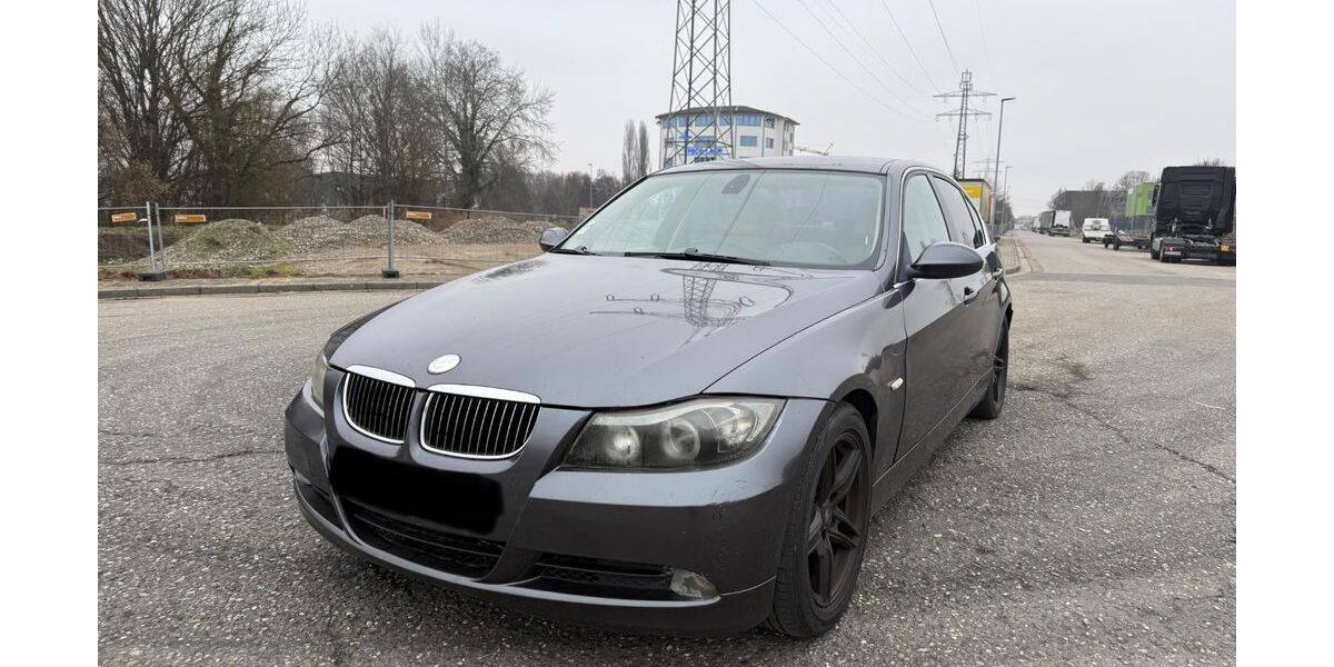 BMW 325 241.000 km 1.999 &euro; lahr 77933
