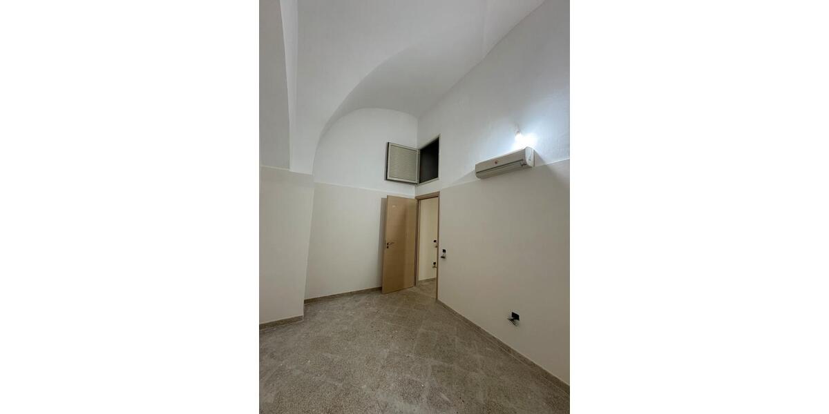 Etagenwohnung Lahr (Schwarzwald) - 2 Zimmer, 65 m&sup2;, 75.000&euro; | Angebot:26192268