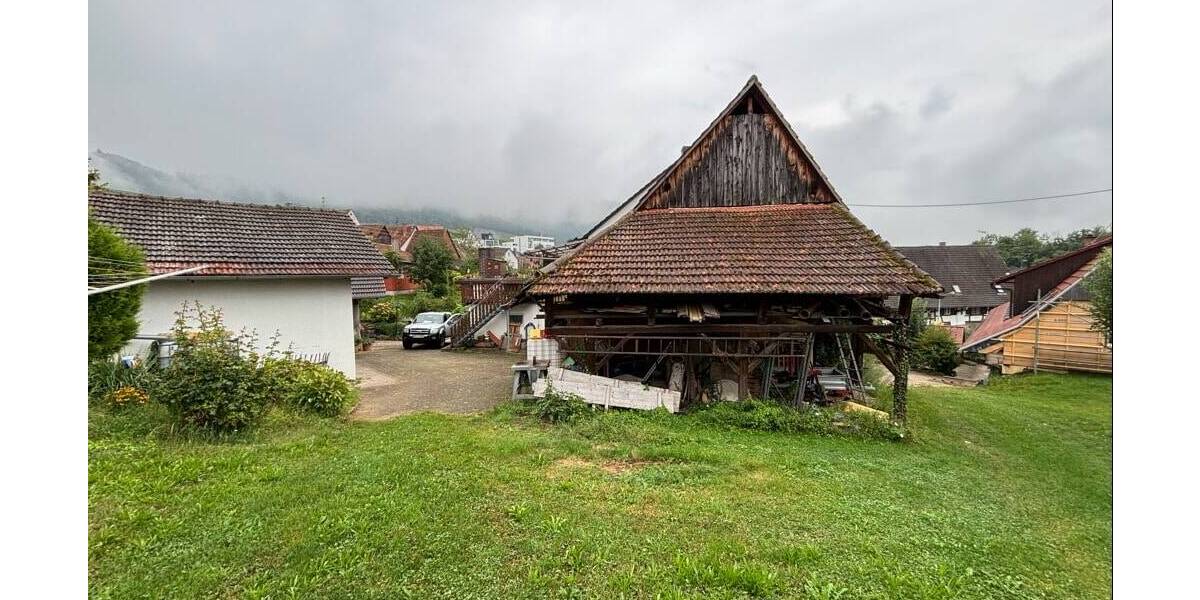 Mehrfamilienhaus, Wohnhaus Offenburg Fessenbach - 8 Zimmer, 200 m&sup2;, 550.000&euro; | Angebot:26203229