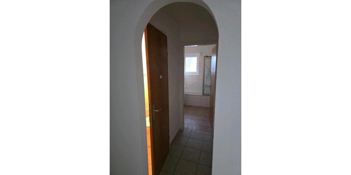 Etagenwohnung Offenburg - 4 Zimmer, 125 m&sup2;, 1.500&euro; | Angebot:24309396