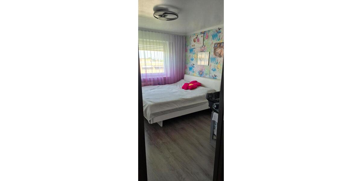 Etagenwohnung Offenburg Elgersweier - 3 Zimmer, 80 m&sup2;, 1.200&euro; | Angebot:26587048