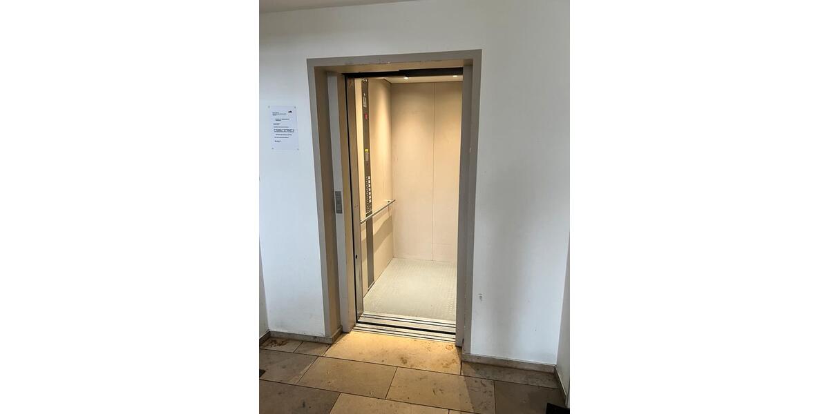 Dachgeschoßwohnung Kehl - 2 Zimmer, 48 m&sup2;, 157.000&euro; | Angebot:26975552