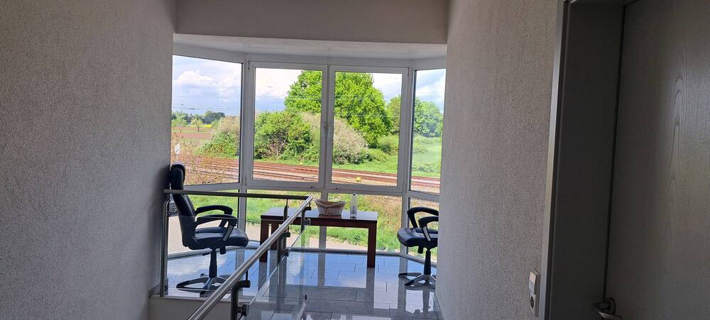 Gewerbeobjekt Kehl Kork - 6 Zimmer, 239 m&sup2;, 2.650&euro; | Angebot:25664426