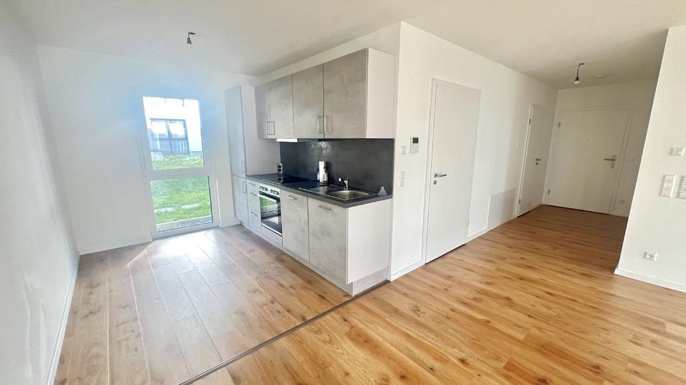 Etagenwohnung Lahr (Schwarzwald) - 2 Zimmer, 85 m&sup2;, 995&euro; | Angebot:25972427
