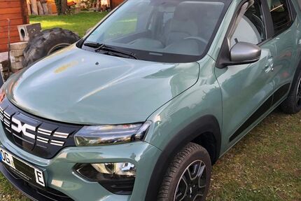 Dacia Spring 14.000 km 10.900 &euro; Sasbach 77880