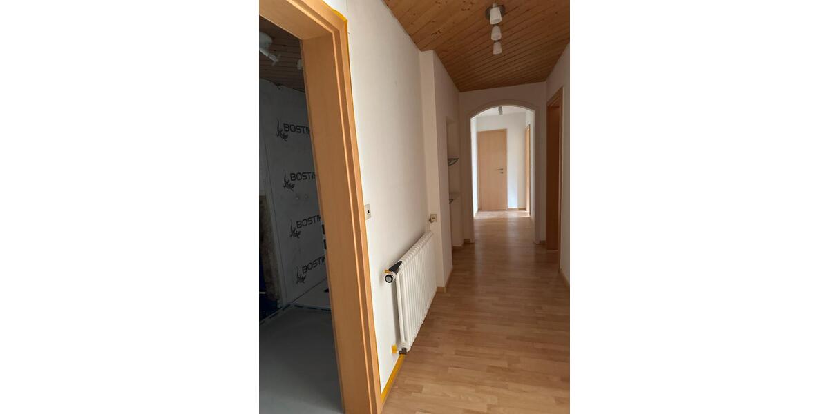 Etagenwohnung Wolfach - 3 Zimmer, 70 m&sup2;, 750&euro; | Angebot:25418122