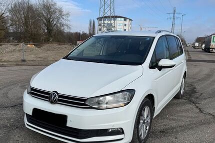 VW Touran 322.000 km 10.980 &euro; lahr 77933