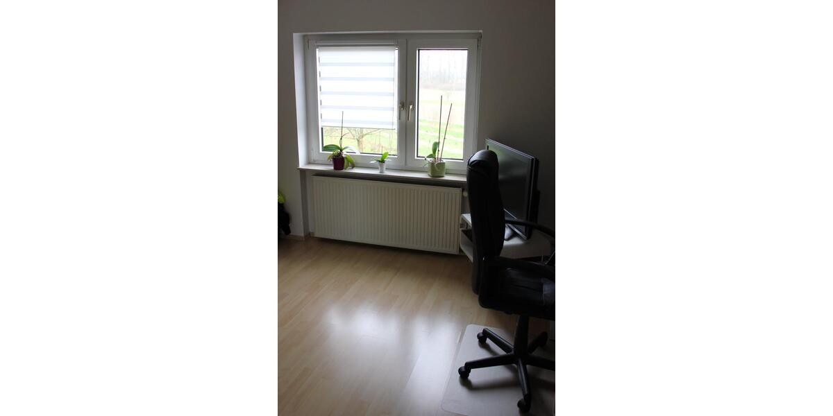 Dachgeschoßwohnung Bühl - 4 Zimmer, 110 m&sup2;, 1.150&euro; | Angebot:25960850
