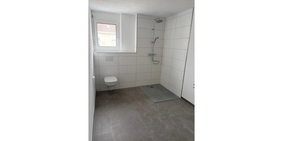 Einfamilienhaus Kehl - 3 Zimmer, 128 m&sup2;, 1.300&euro; | Angebot:25961921