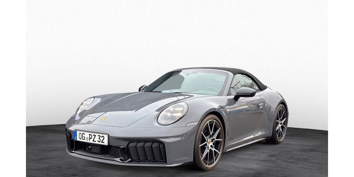 Porsche 992 9.911 km 189.980 &euro; Offenburg 77652