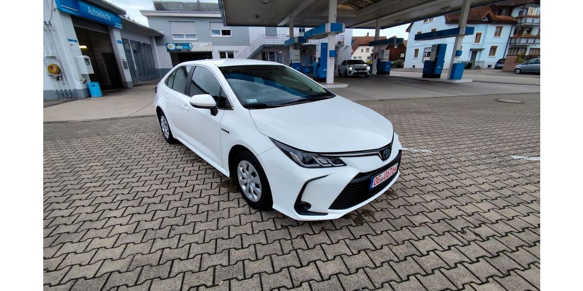 Toyota Corolla 176.000 km 13.900 &euro; Lahr 77933