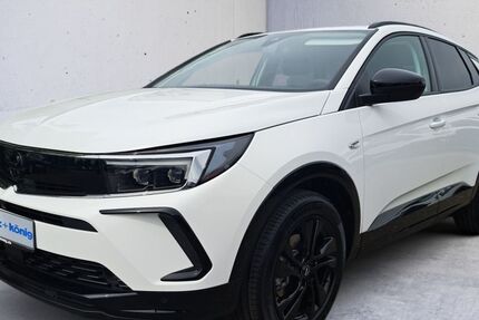 Opel Grandland (X) 3.987 km 25.790 &euro; Offenburg- Industriegebiet Elgersweier-Nord 77656