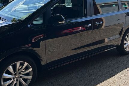 Seat Alhambra 142.500 km 15.200 &euro; Offenburg 77654